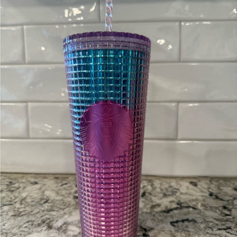 Starbucks 2021 Summer Pink and Blue Grid Kaleidoscope Venti 24 oz Tumbler